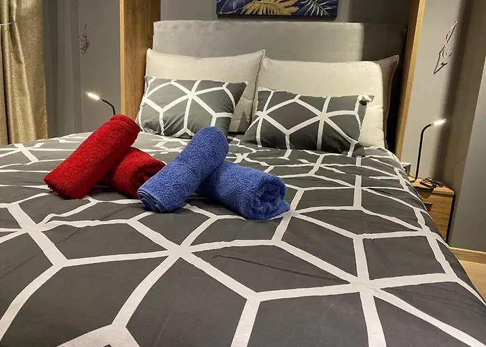 Luxury Apartment At Aristotelous Square